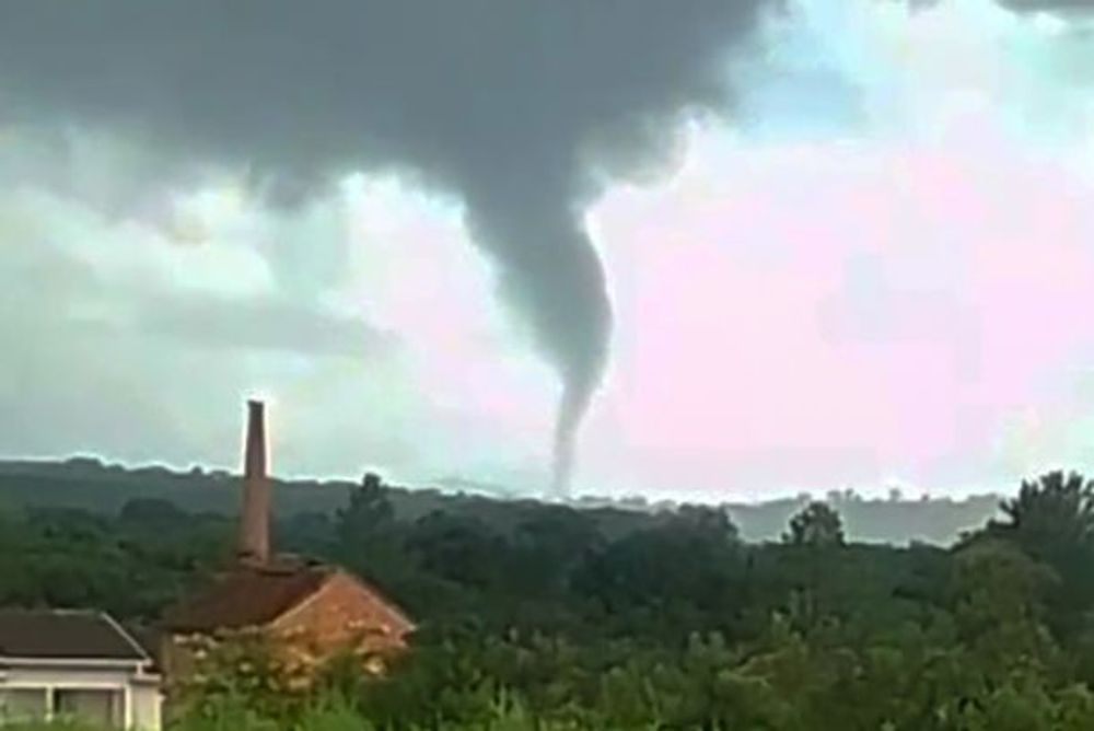 Simepar registra quatro casos de nuvem funil em menos de dez dias no Paraná