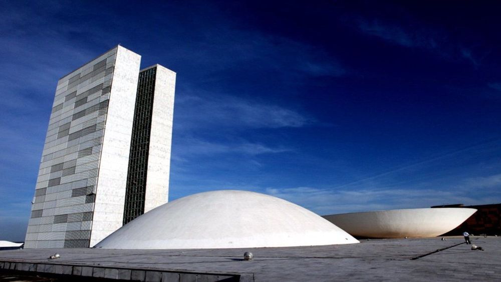 Senado pode 'ressuscitar' PEC do fim da reeleição em dezembro