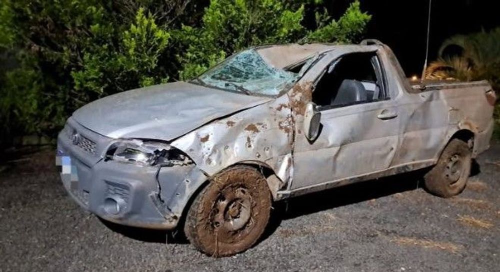 Capotamento na PR-364 deixa jovem gravemente ferido na PR-364 em Irati