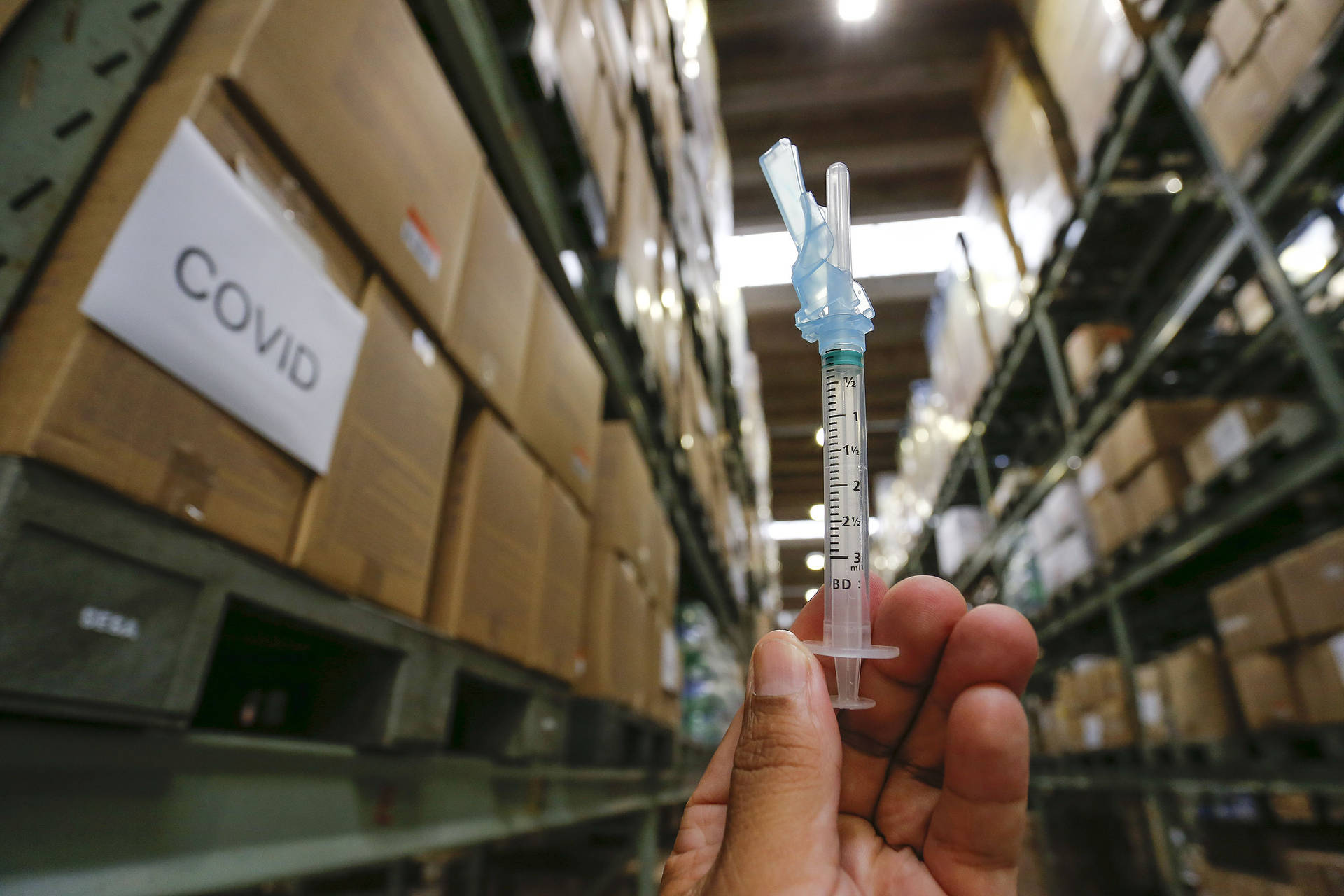 Saúde prepara remessa de mais de 2 milhões de seringas e agulhas para a vacinação